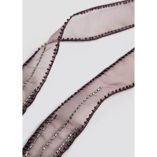 Collier en maille perlée violet <span itemprop=