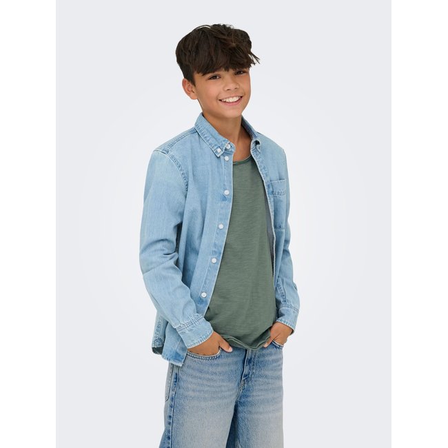 Chemise En Denim OSJORSON Chemise en denim light blue denim <span itemprop=