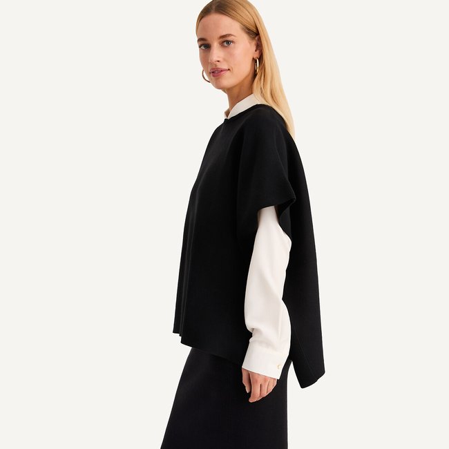 Poncho con cuello redondo de punto Milán negro <span itemprop=