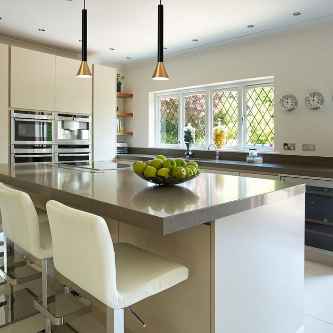 Suspension    lumière chaude  DANKA Couleur noir <span itemprop=
