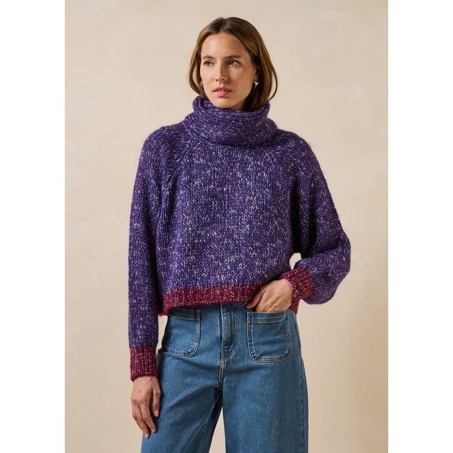 Pull court irisé manches longues col boule violet <span itemprop=