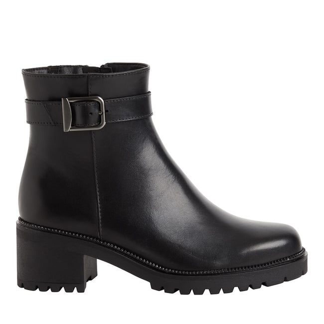Botines de piel negro <span itemprop=