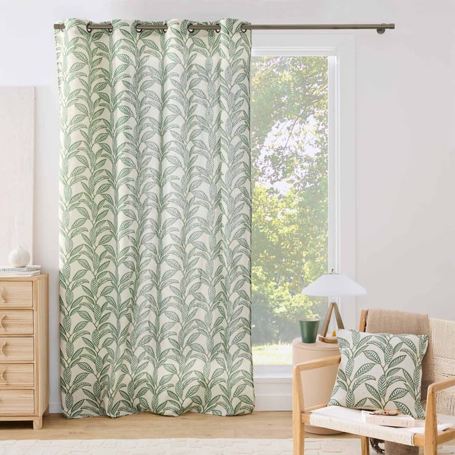 Rideau tamisant à œillets en polycoton imprimé feuillage métallisé vert <span itemprop=