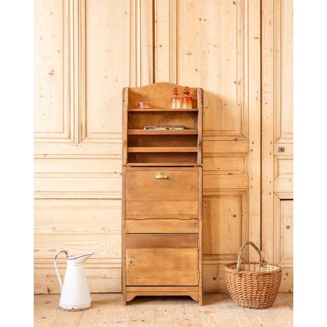 Meuble de métier en bois Fernand N°409 - Bon état Couleur bois foncé <span itemprop=
