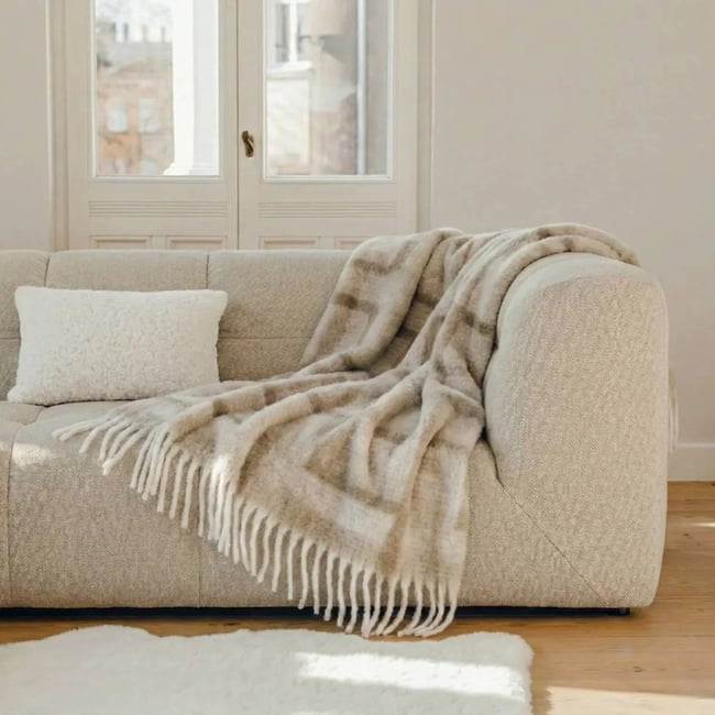 Plaid doux à motifs 130x170cm beige <span itemprop=