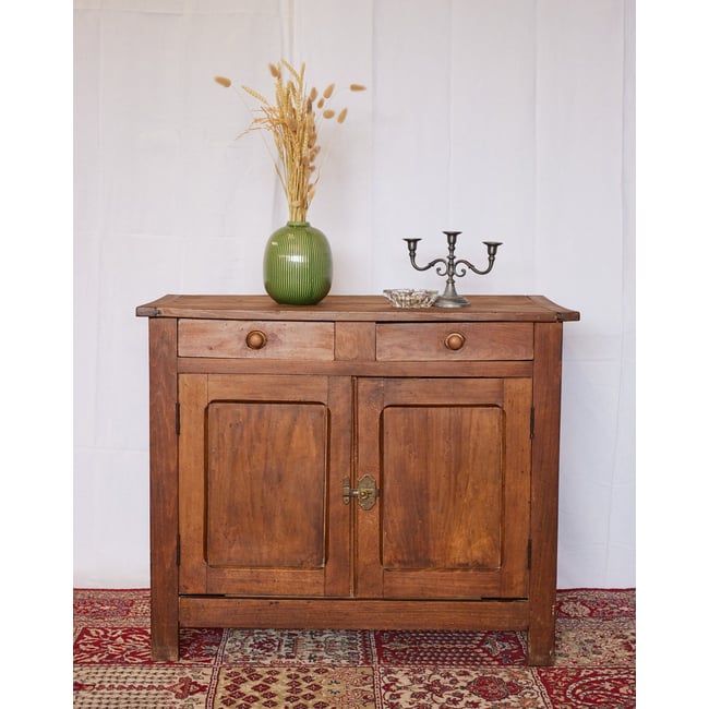 Buffet en bois massif Gilbert N°1721 - Bon état Couleur bois foncé <span itemprop=