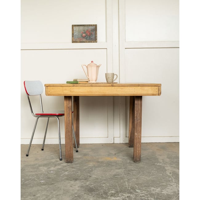 Table à manger de campagne en bois Romy N°1568 - Bon état Couleur bois clair <span itemprop=
