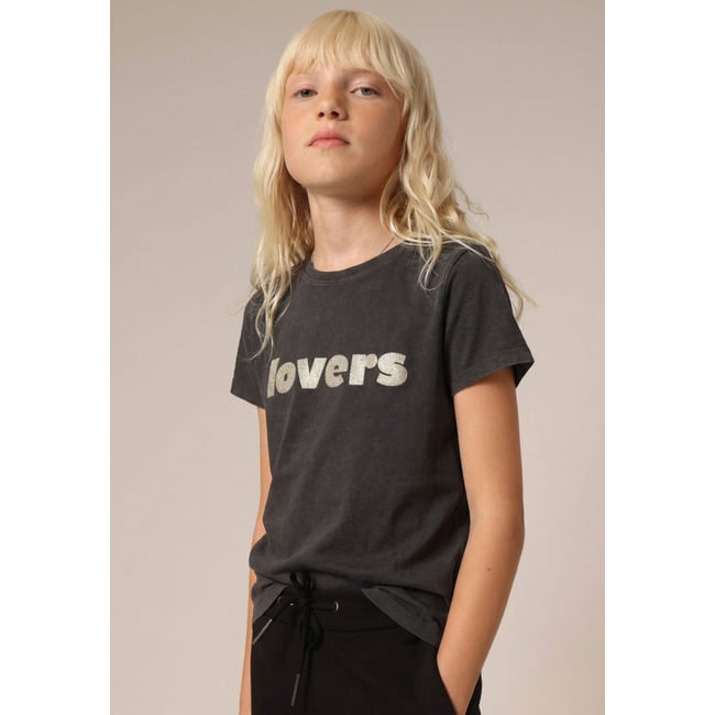 T-shirt fille avec imprimé pailleté et badge au dos LOLOVER charcoal <span itemprop=