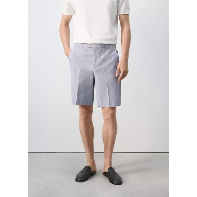 Bermuda slim-fit coton bleu ciel <span itemprop=