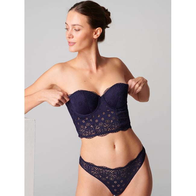 String, AIMÉE - SIMONE PERELE
