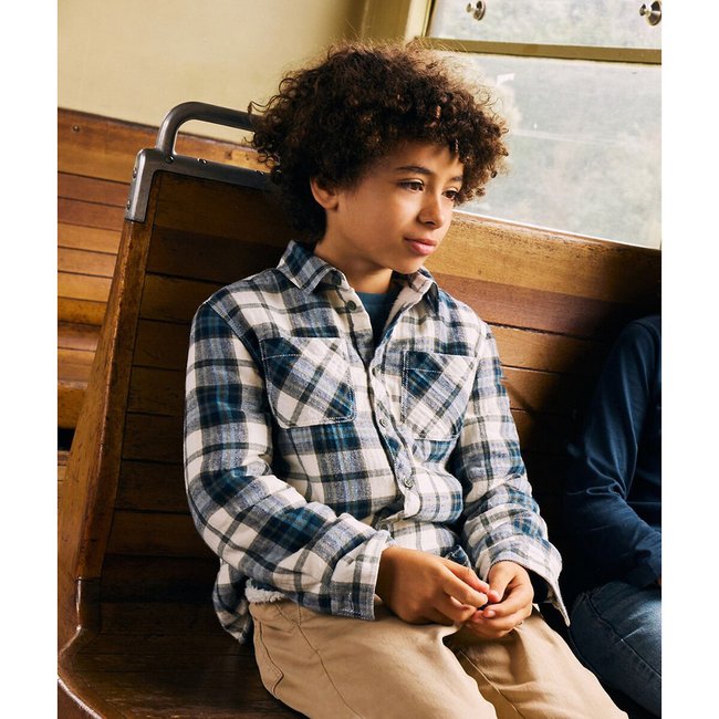 Camisa aos quadrados com forro em sherpa branco-sujo/verde <span itemprop=