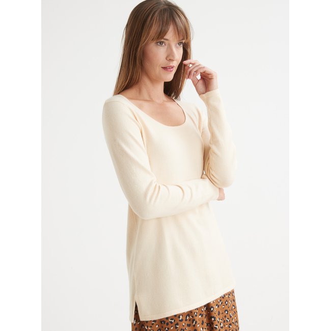 Pull encolure ronde beige <span itemprop=