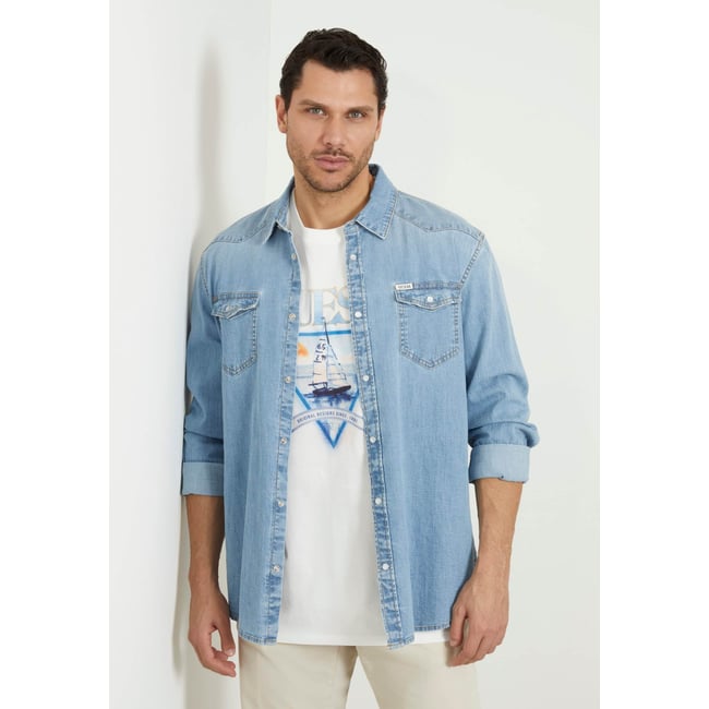 Chemise En Jean Coupe Slim bleu ciel <span itemprop=
