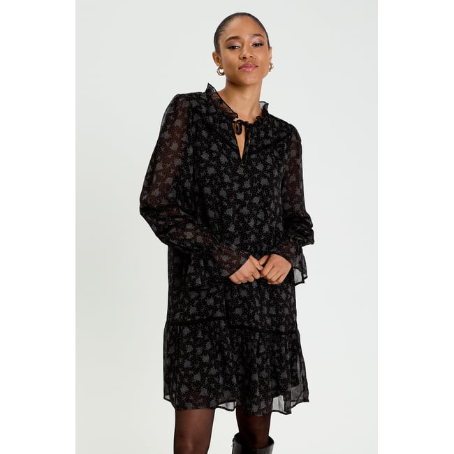 Robe évasée en voile noir <span itemprop=
