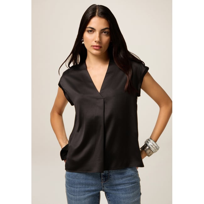 T-shirt à col en V noir <span itemprop=