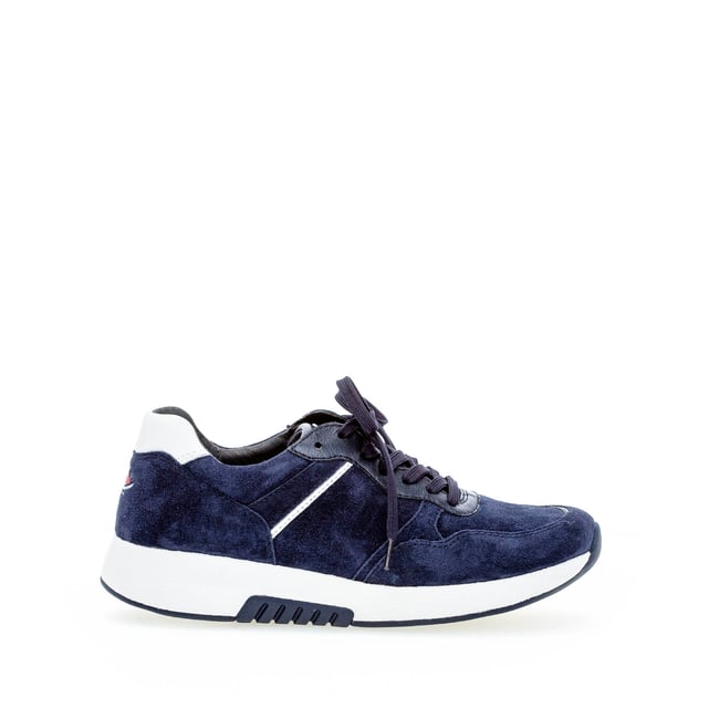 Baskets en velours bleu velours <span itemprop=