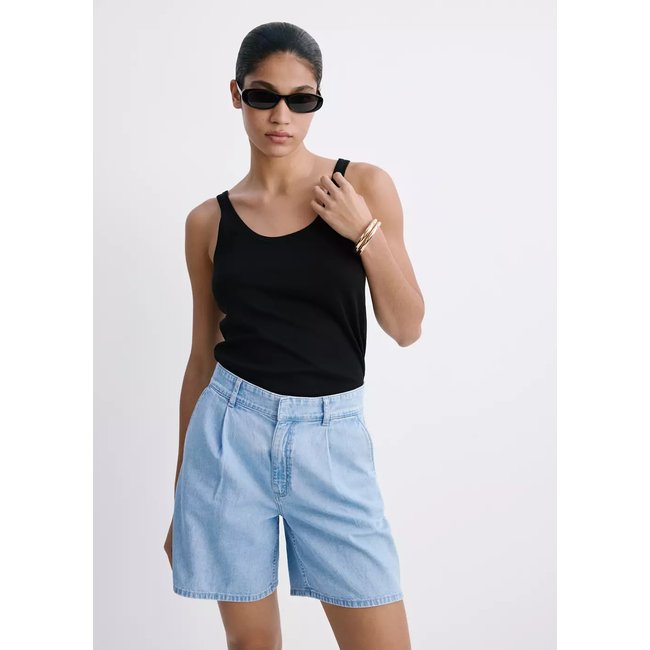Bermuda en jean taille normale à pinces bleu clair <span itemprop=