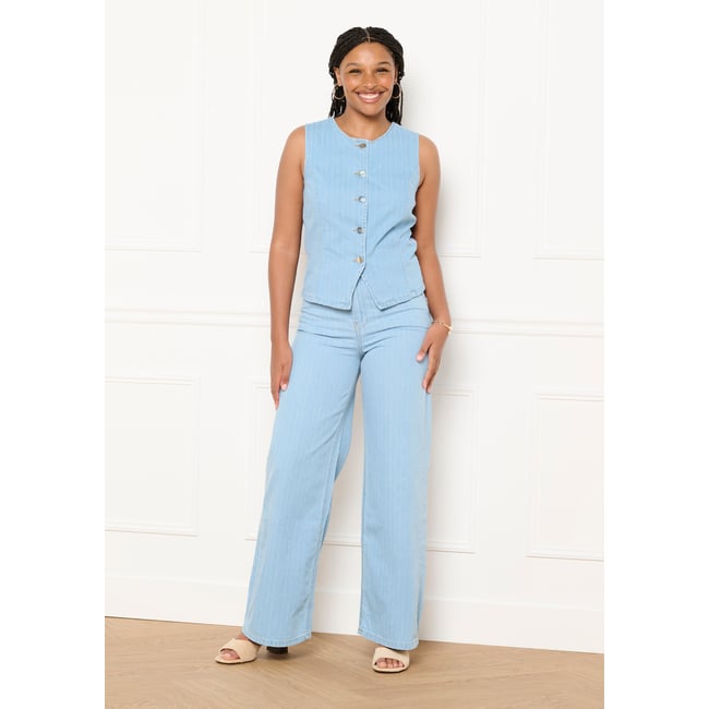 Jean large à rayures fines blue bleached <span itemprop=