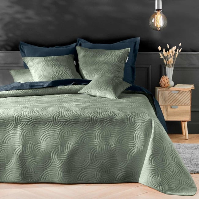 Couvre-lit 2 Personnes Matelassé 220x240 + 2 Taies Solange Vert v002239 <span itemprop=