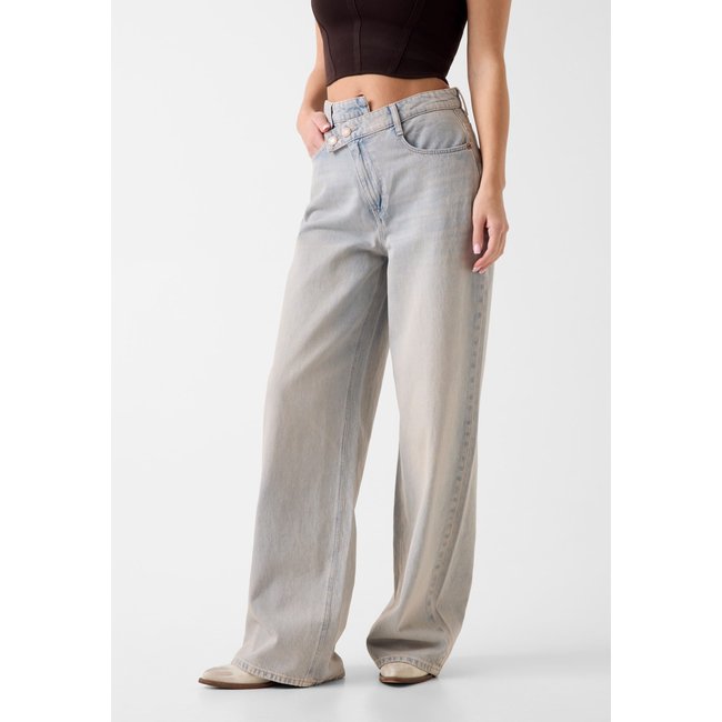 Wide-Leg Jeans rose <span itemprop=
