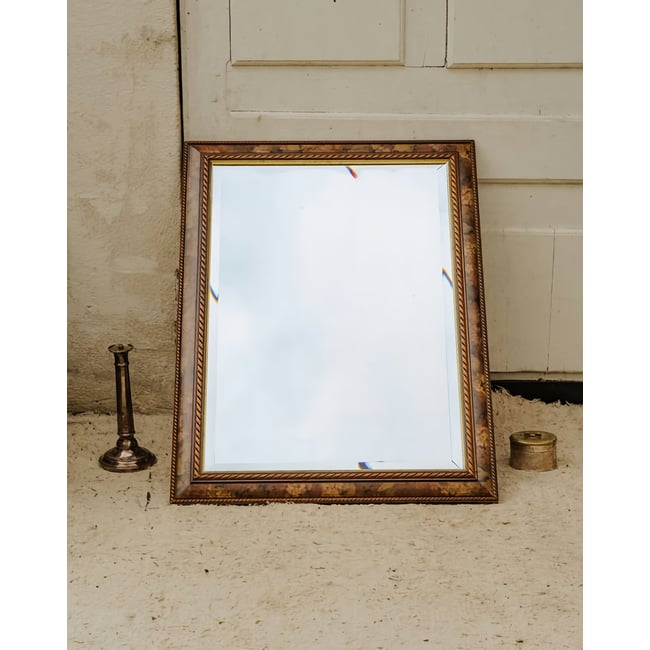 Miroir à motifs en bois Georges N°1496 - Bon état Couleur bois foncé <span itemprop=