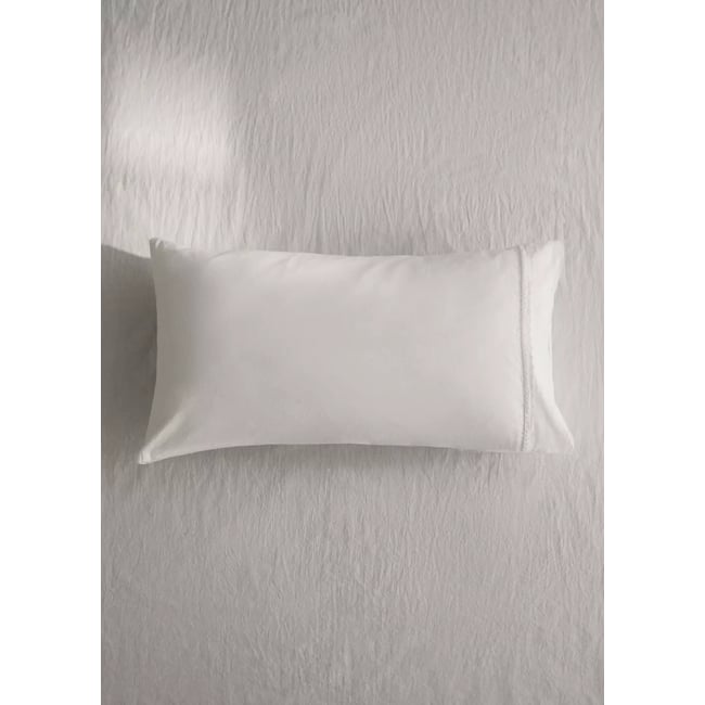 Taie d’oreiller enfant coton lavé dentelle volant  45x110 cm blanc <span itemprop=