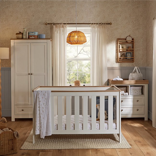 Burford 3-Piece Nursery Furniture Set, white, CUDDLECO
