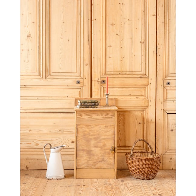 Ancien meuble de train en bois Fernand N°408 - Bon état Couleur bois clair <span itemprop=