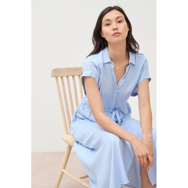 Robe longue évasée ceinturée - BONOBO