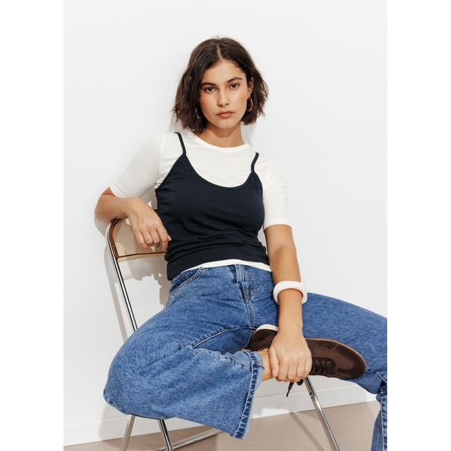 T-shirt et top superposés marine <span itemprop=