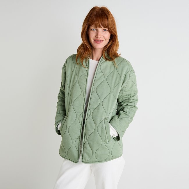 Veste matelassée vert kaki <span itemprop=