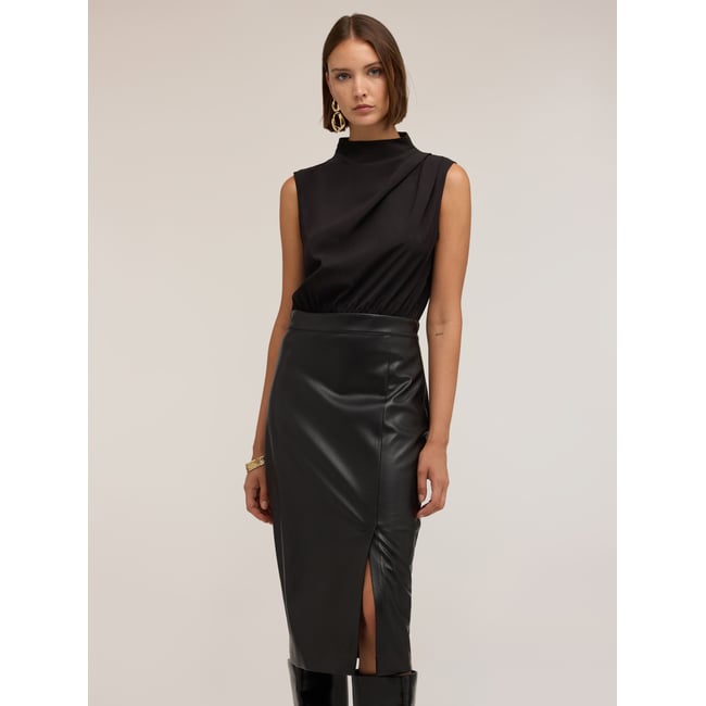 Robe fourreau avec drapé et fente noir <span itemprop=