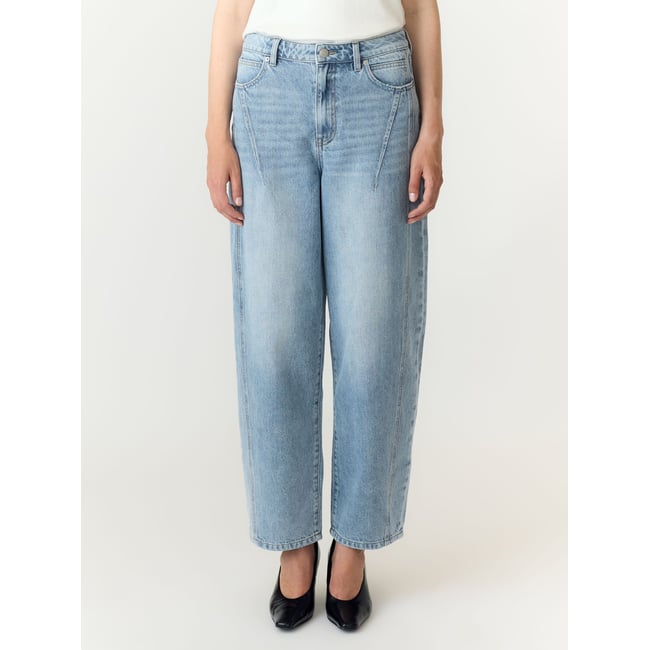 Jean bleu - light blue denim1 <span itemprop=