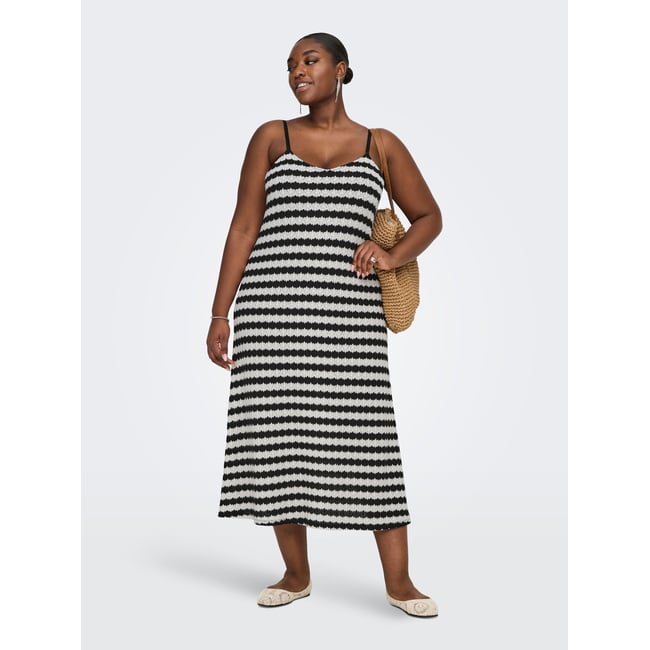 Robe black 1 <span itemprop=