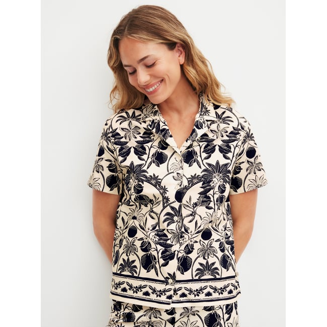 Chemise à manches courtes avec boutons manches courtes Coton FAVOURITES LAYERING crème de charme <span itemprop=