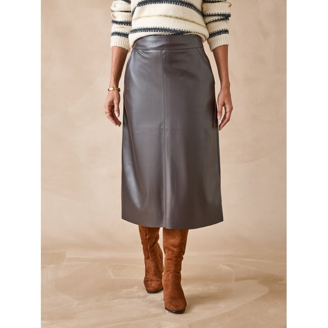 Jupe imitation cuir chocolat <span itemprop=