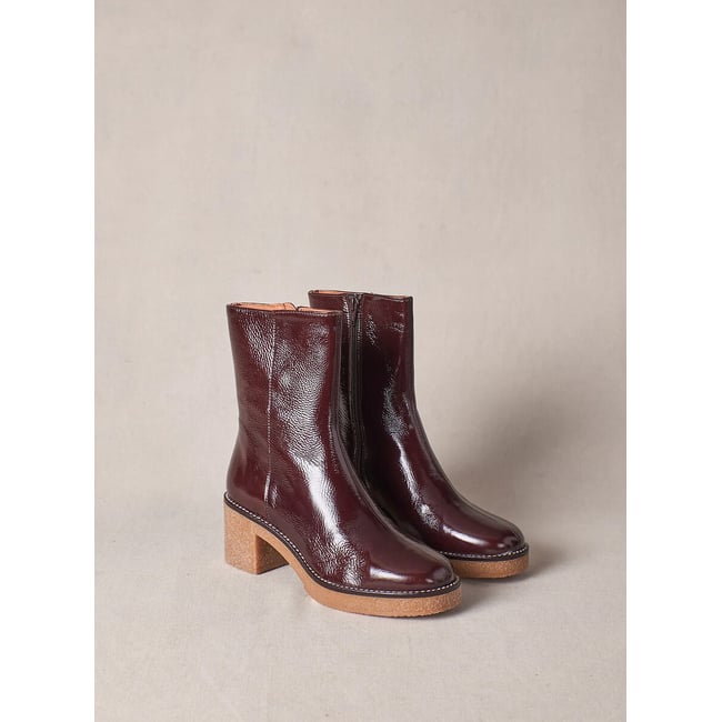 Bottines en cuir vernis, CLARA marron <span itemprop=