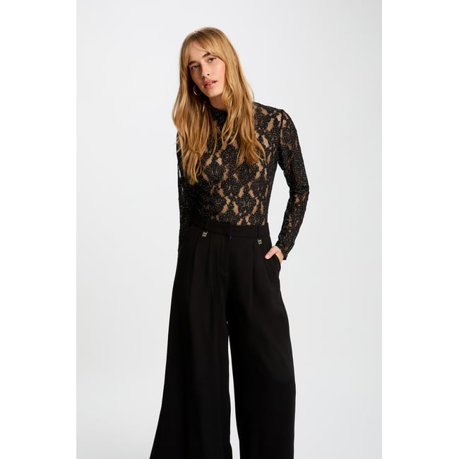 T-shirt dentelle ajouré noir <span itemprop=