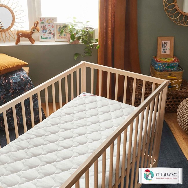 Matelas bébé Champion Couleur blanc <span itemprop=