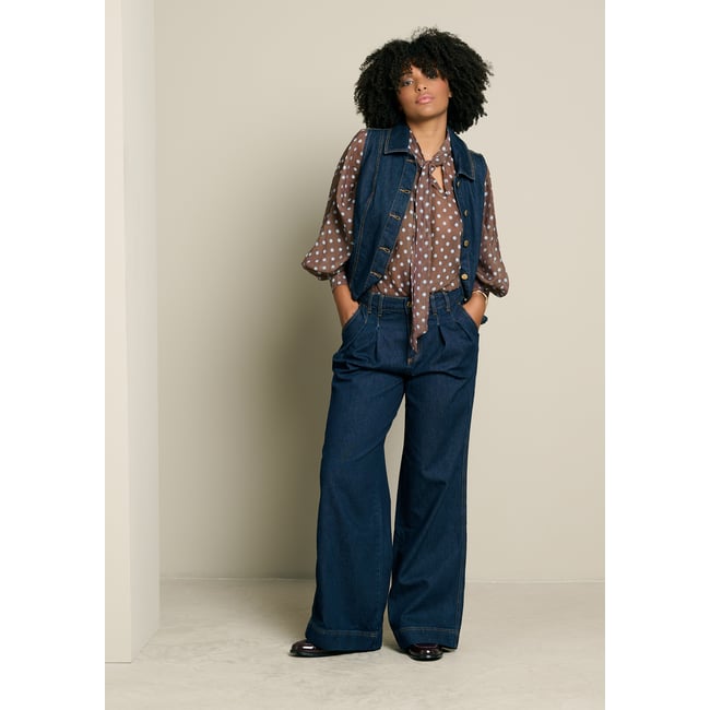 Jean large dark blue <span itemprop=