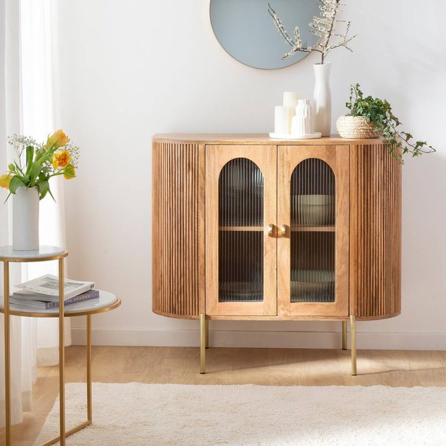Vitrine arrondie vitrée en bois de manguier  MARIA Couleur bois clair <span itemprop=