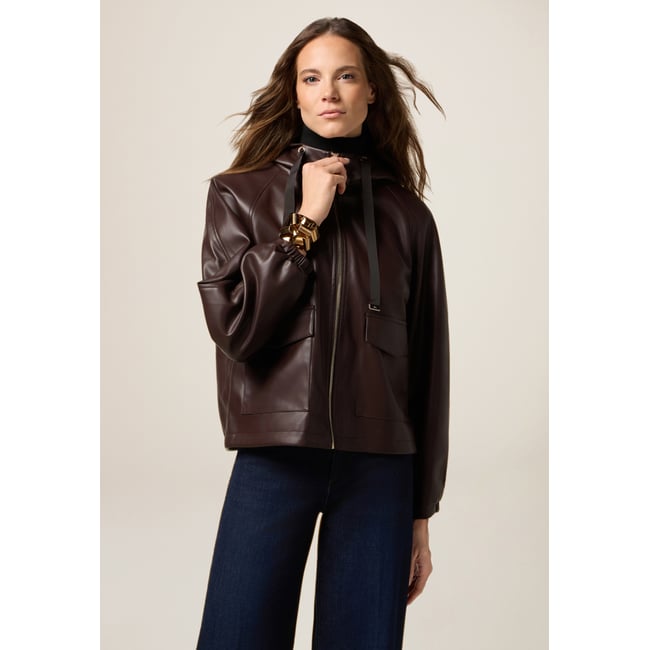 Blouson court à capuche et fermeture éclair marron <span itemprop=