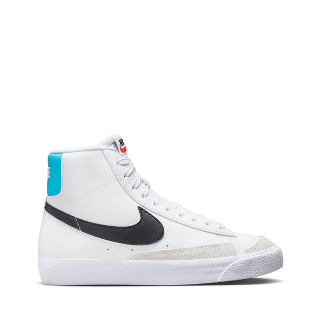 Baskets Blazer blanc <span itemprop=