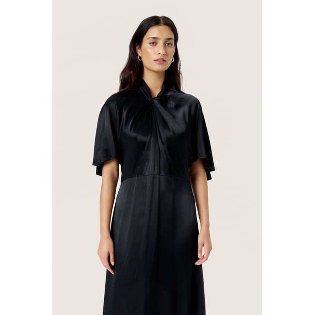 Robe - SOAKED IN LUXURY
