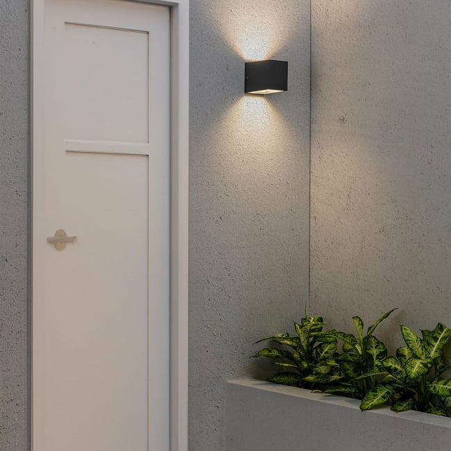 Applique    LACRE Couleur gris foncé <span itemprop=