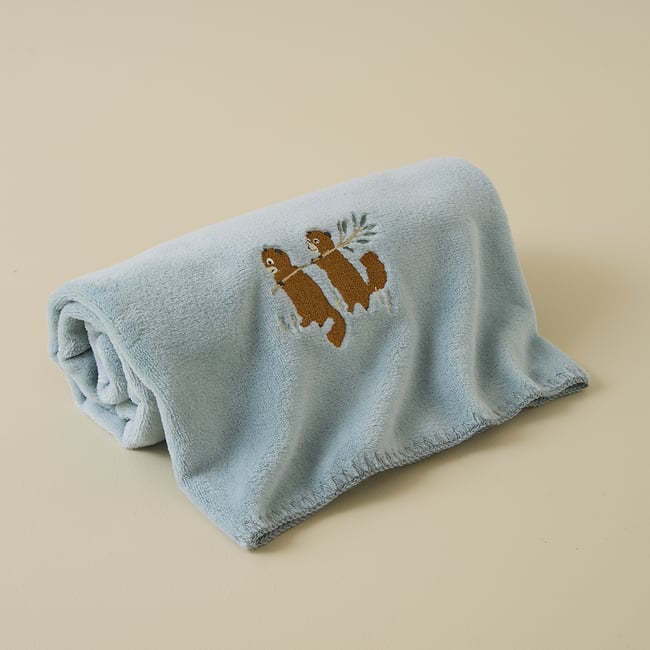 Plaid enfant DANS LA FORET bleu <span itemprop=