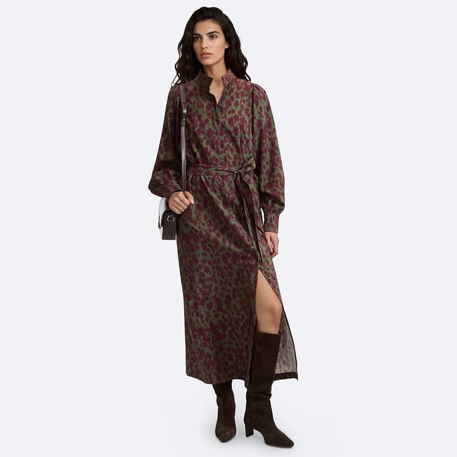 Robe longue imprimé graphique à manches longues imprimé prune <span itemprop=