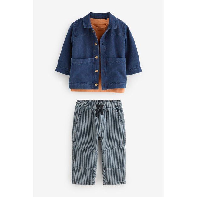 Veste-chemise, t-shirt et jean, ensemble bleu marine/ocre <span itemprop=