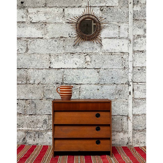 Commode de rangement Olga N°714 - Bon état Couleur bois foncé <span itemprop=