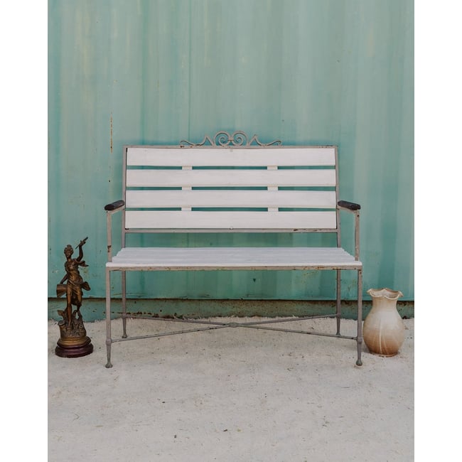 Banc en bois gris et blanc Antoine N°491 - Bon état Couleur blanc <span itemprop=